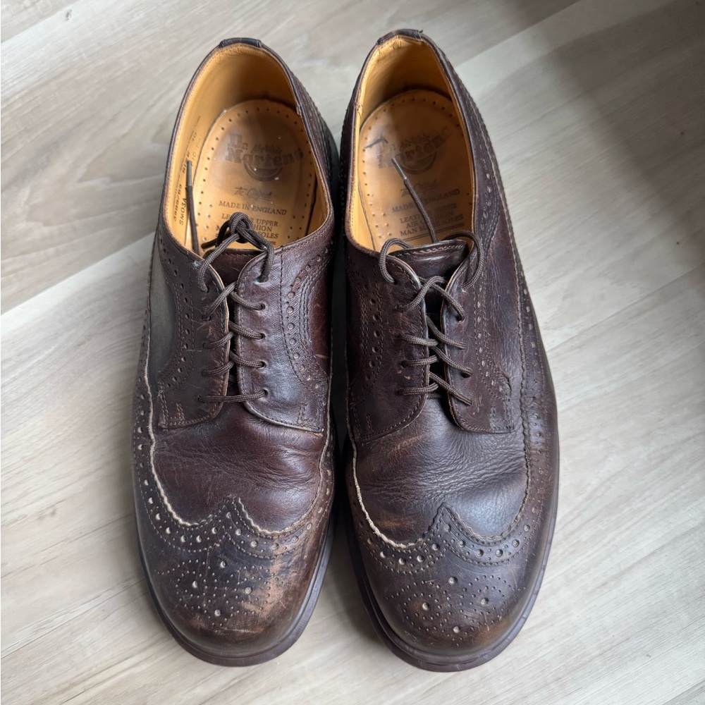 Vtg Doc Martens Brown Brogue Leather Wingtip Oxfords Made in England Men size 11